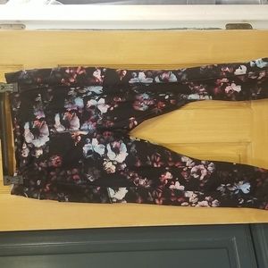 Avia capri leggings Size large 12/14